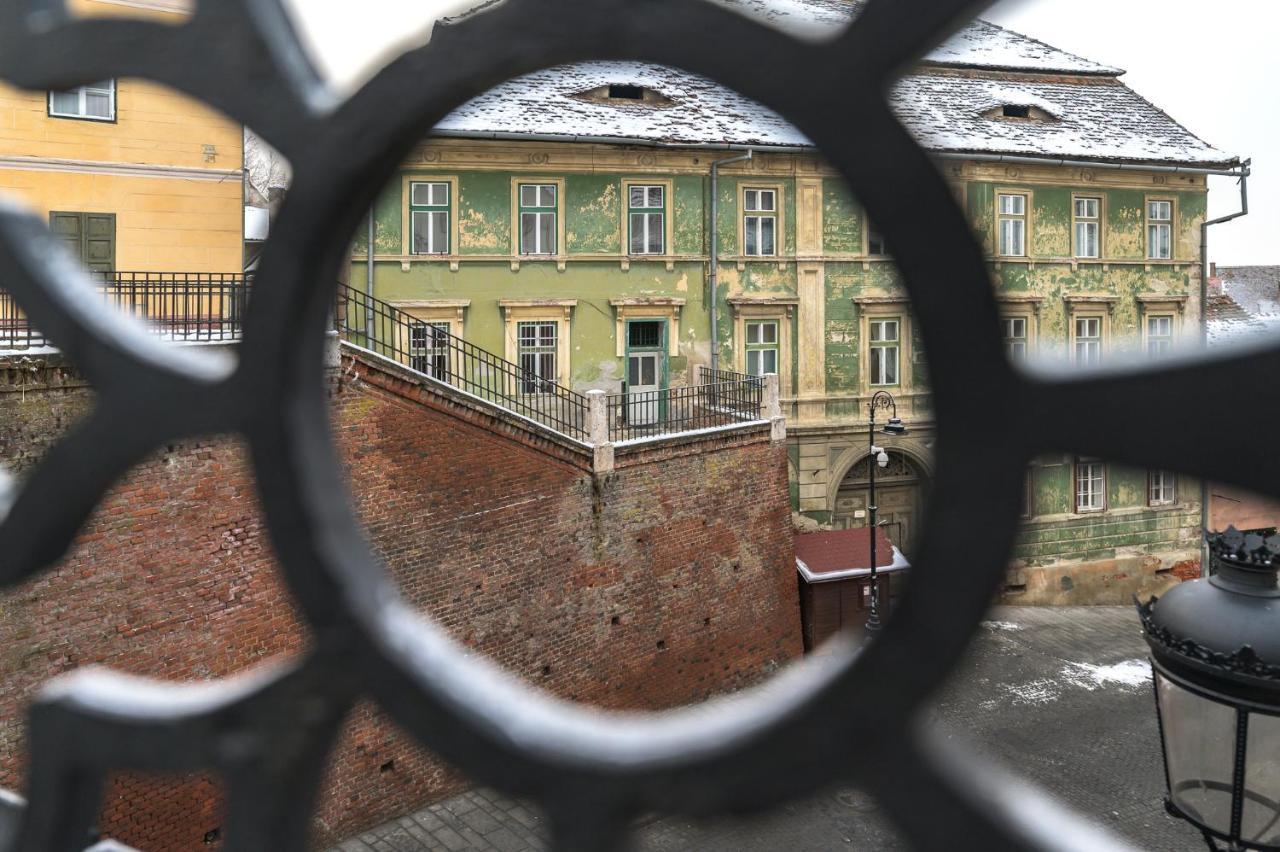Apartment Bridge Queen Sibiu Exterior photo